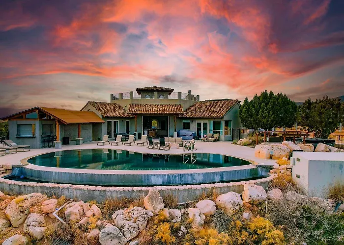 The Sanctuary At Sacred Mesa - Panoramic Views Holiday home Sedona