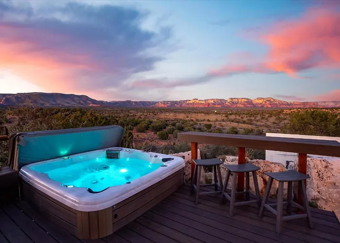 The Sanctuary At Sacred Mesa - Panoramic Views Holiday home *