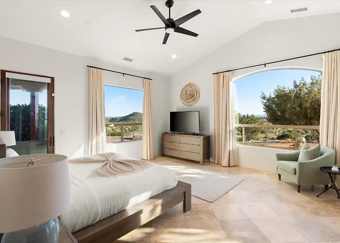 Holiday home The Sanctuary At Sacred Mesa - Panoramic Views